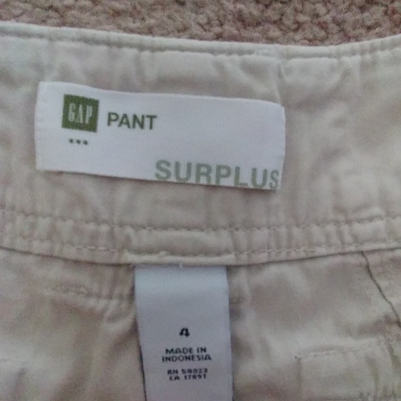 Gap women's khakis - Picture 2 of 4